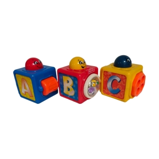 Cubes d'activités d'occasion FISHER-PRICE - Dès 6 mois - Copains des jouets